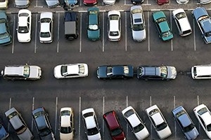 春運(yùn)夜間，網(wǎng)約車可在北京西站免費(fèi)停車