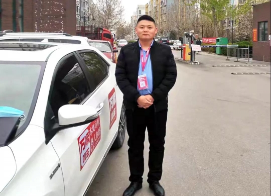 從廚師長(zhǎng)到萬(wàn)順叫車(chē)司機(jī)，“折騰”讓生活更有意義